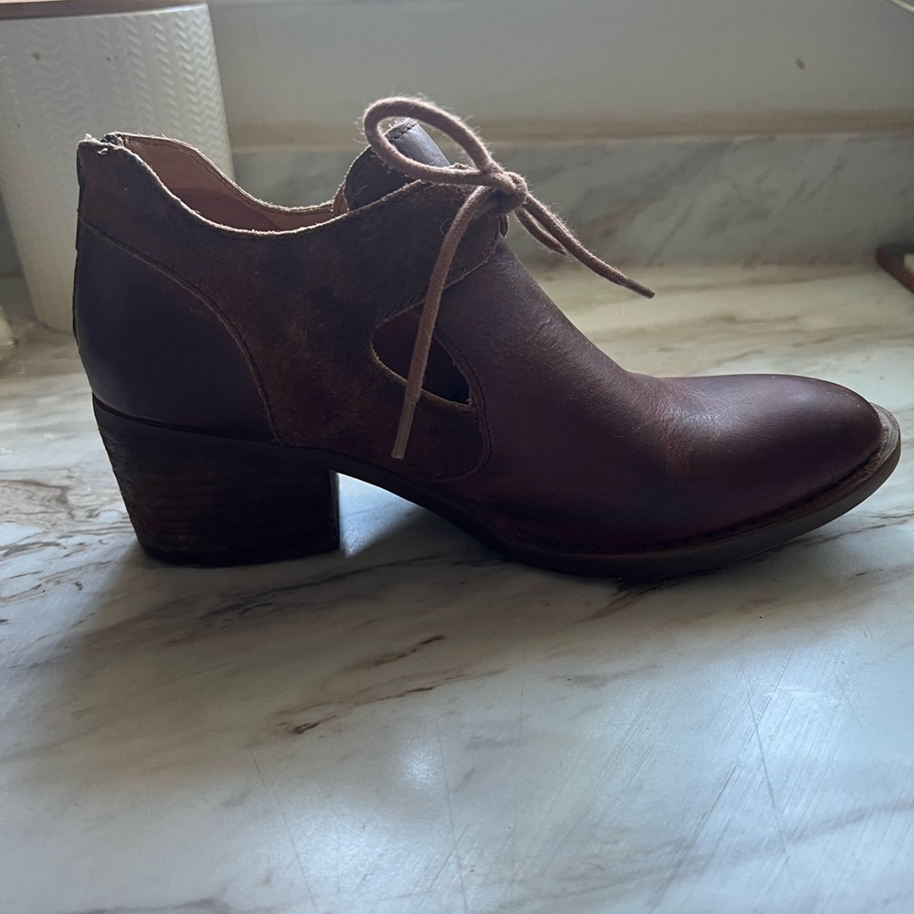 Born booties in cognac sz 7 - Picture 2 of 7